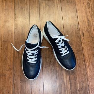 Ecco shoes size 9 black